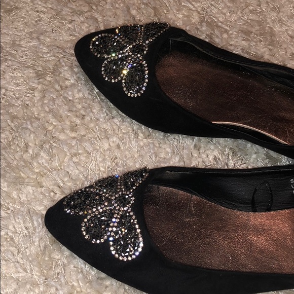 Black Flats with cute gemmed design. Elegant. - Picture 2 of 3